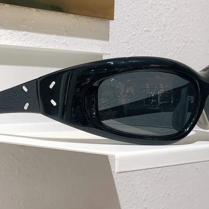 Picture of Gentle Monster Sunglasses _SKUfw65330638fw